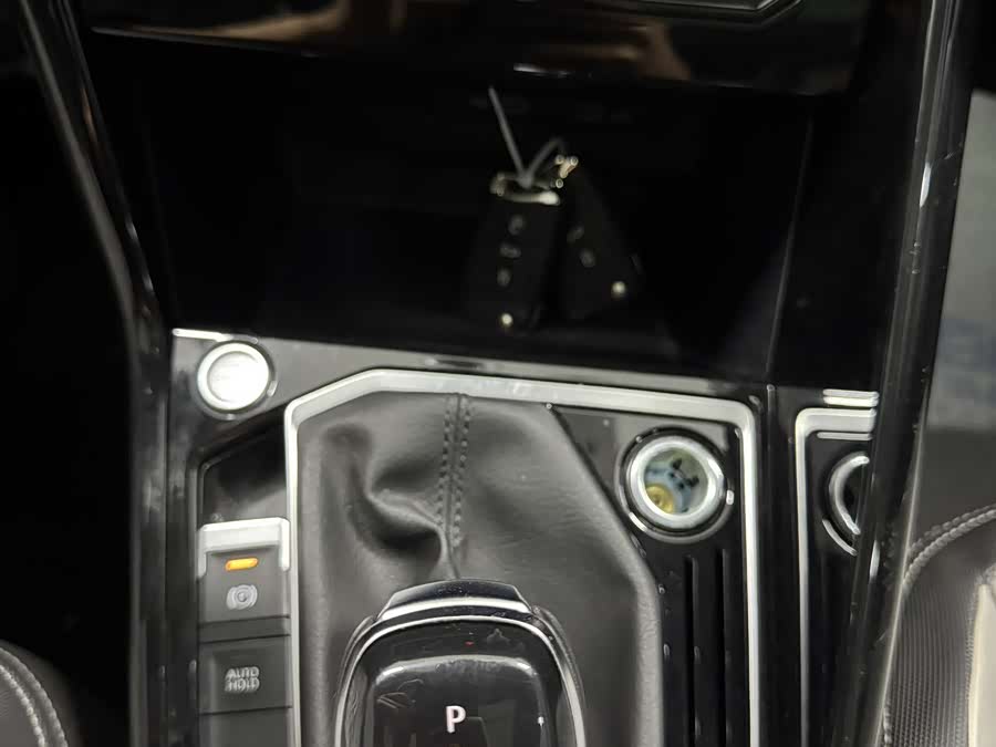 Volkswagen Tayron 2023 #13 Volkswagen Tayron 2023 immagine di auto #13