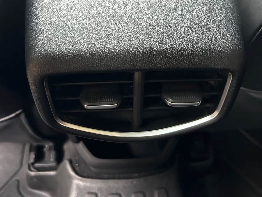 名爵 MG5 2025 汽车图片 #13