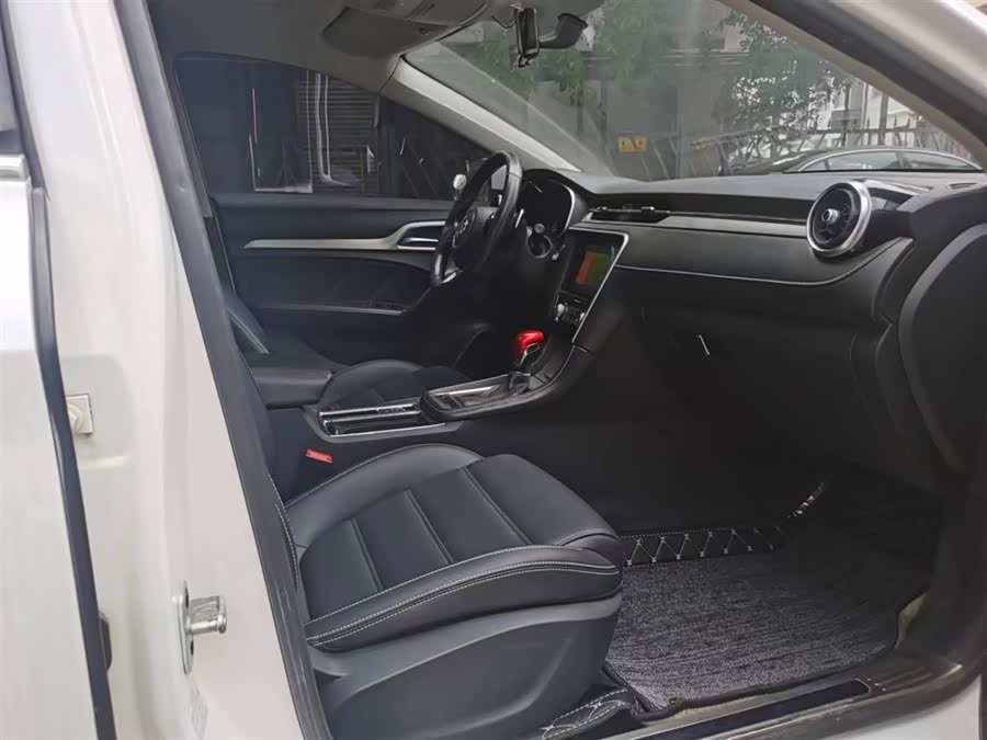 MG 6 2018 car image #13