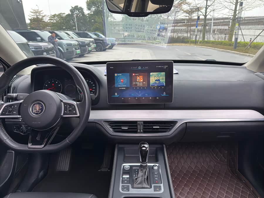 BYD Tang 2018 car image #13