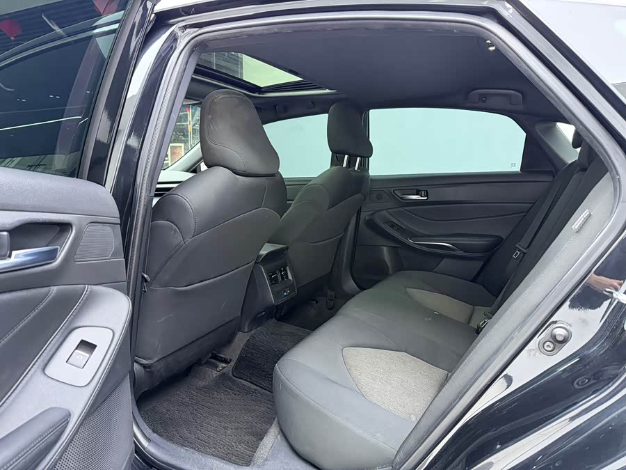 Toyota Avalon 2023 immagine di auto #13