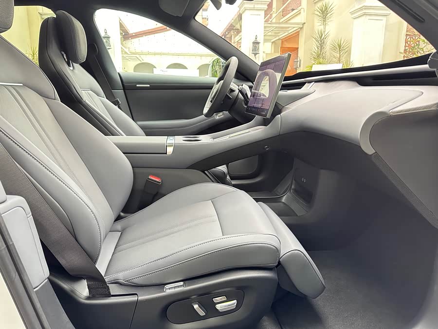 小米汽车 小米YU7 2025 汽车图片 #13