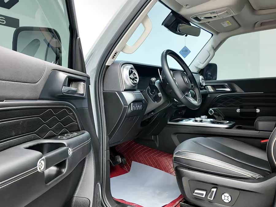 Tank 300 2025 #13 Tank 300 2025 car image #13