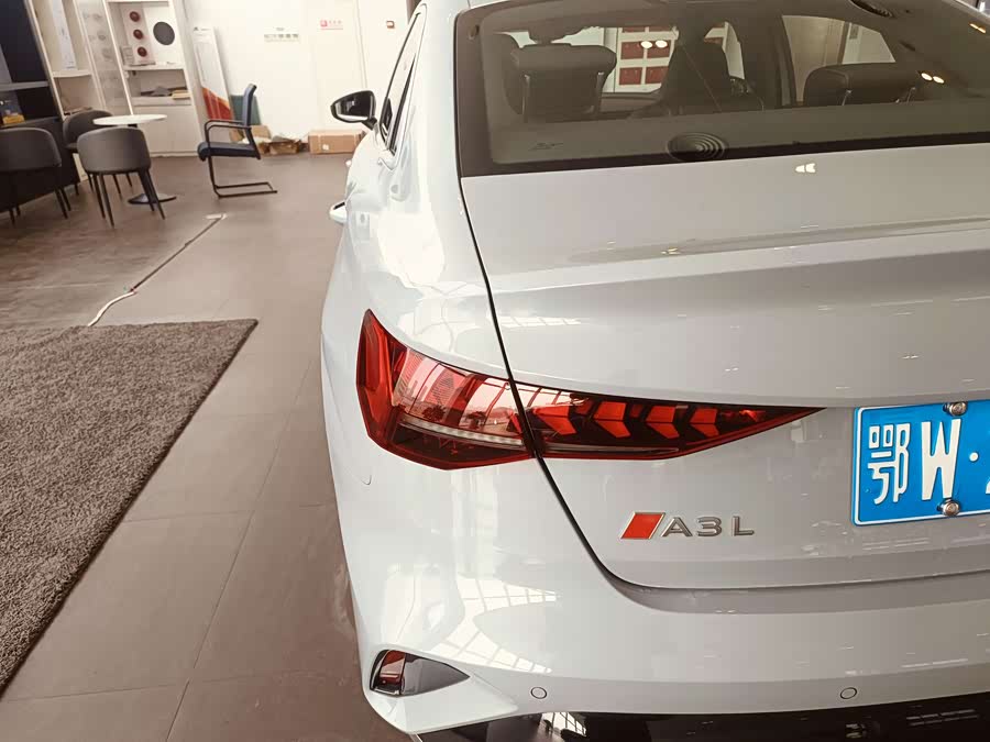 Audi A3 2024 immagine di auto #13