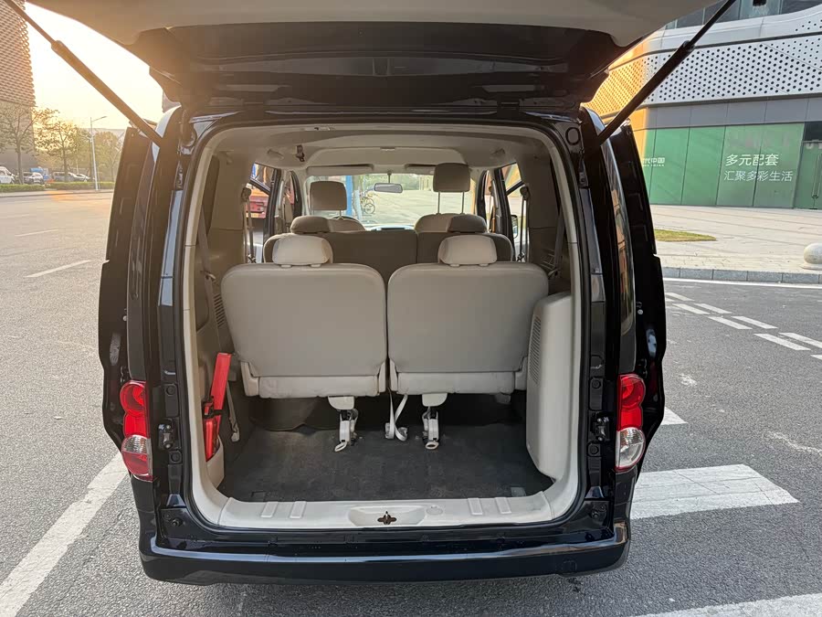 日产 日产NV200 2018 汽车图片 #13