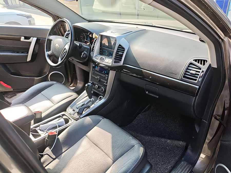 Chevrolet Captiva 2017 #13 Chevrolet Captiva 2017 car image #13