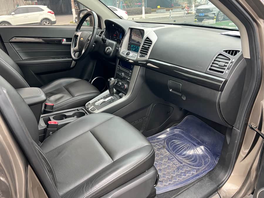 Chevrolet Captiva 2017 #13 Chevrolet Captiva 2017 car image #13