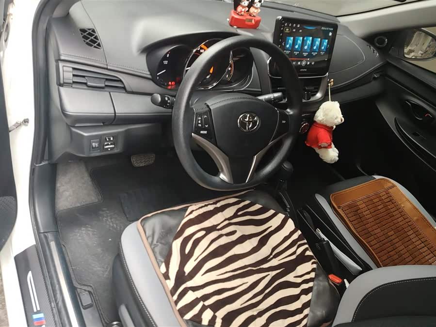 Toyota Yaris L Zhixiang 2022 صورة سيارة #13