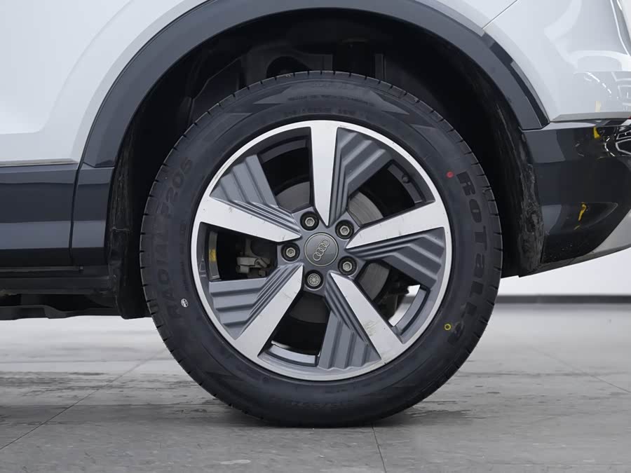 奥迪 奥迪Q2L e-tron 2021 汽车图片 #13