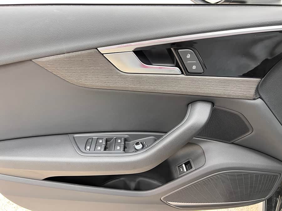 Audi A4 (Imported) 2023 imagem de carro #13