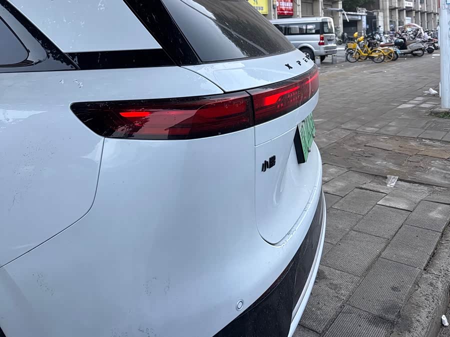 Xpeng G9 2022 immagine di auto #13