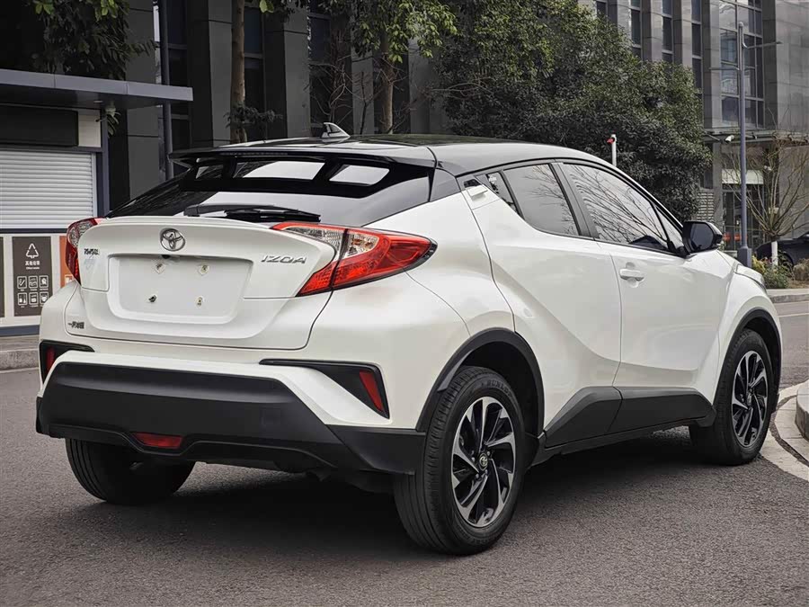 Toyota Izoa 2019 car image #13