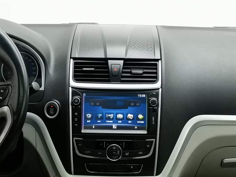 GEELY Emgrand 2015 car image #13