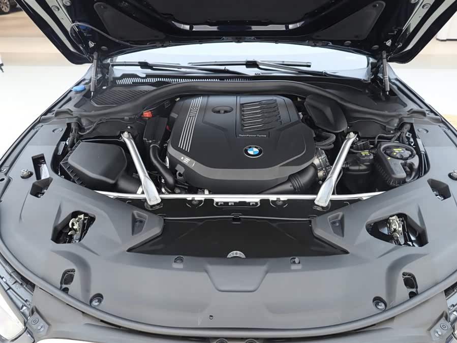 BMW 8 Series 2023 #13 BMW 8 Series 2023 car image #13