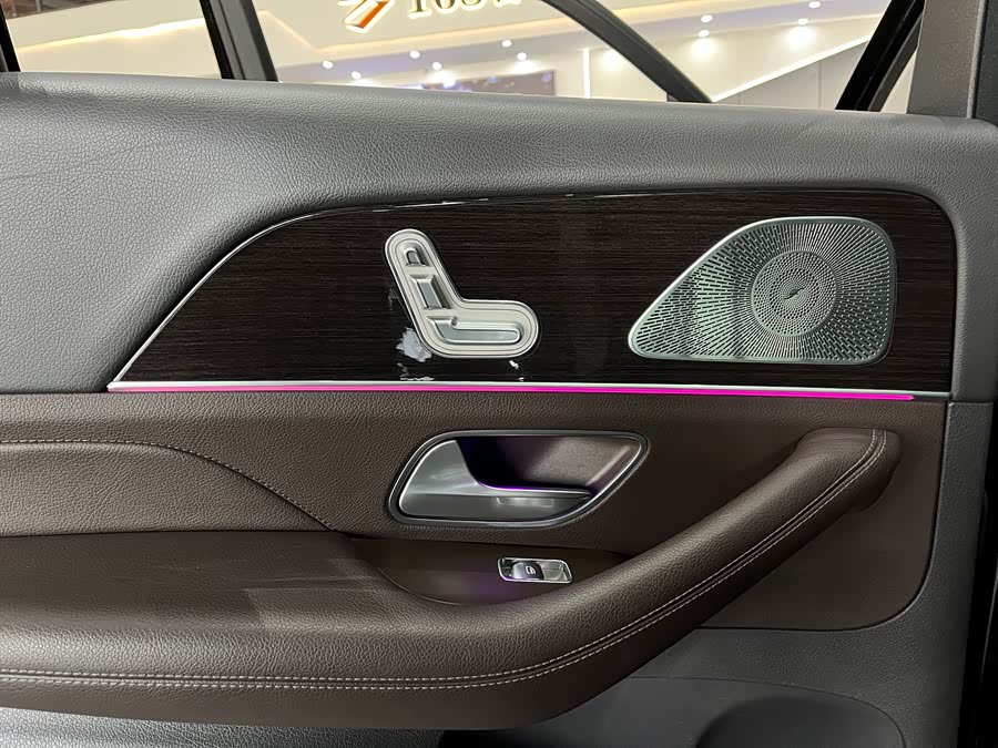 Mercedes-Benz GLE Class 2020 #13 Mercedes-Benz GLE Class 2020 car image #13