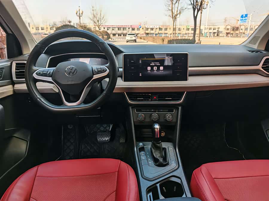 Volkswagen Tharu 2023 car image #13