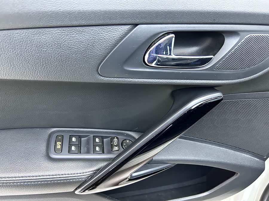 Peugeot 508 2014 car image #13