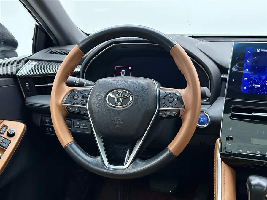 Toyota Avalon 2022 car image #13