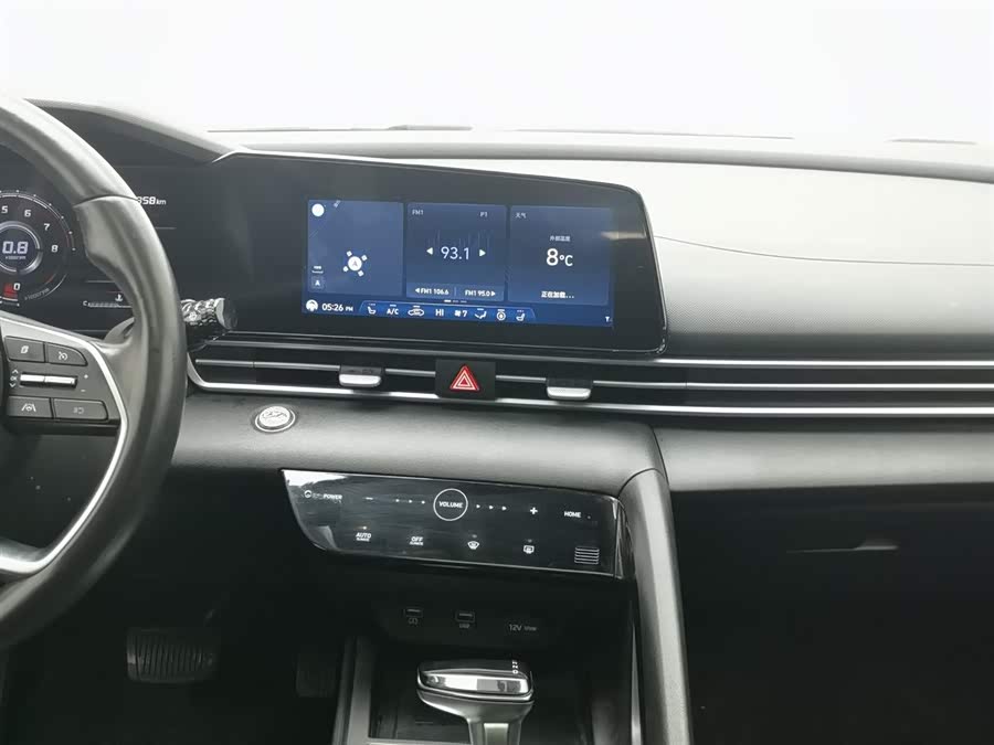 Hyundai Elantra 2022 car image #13