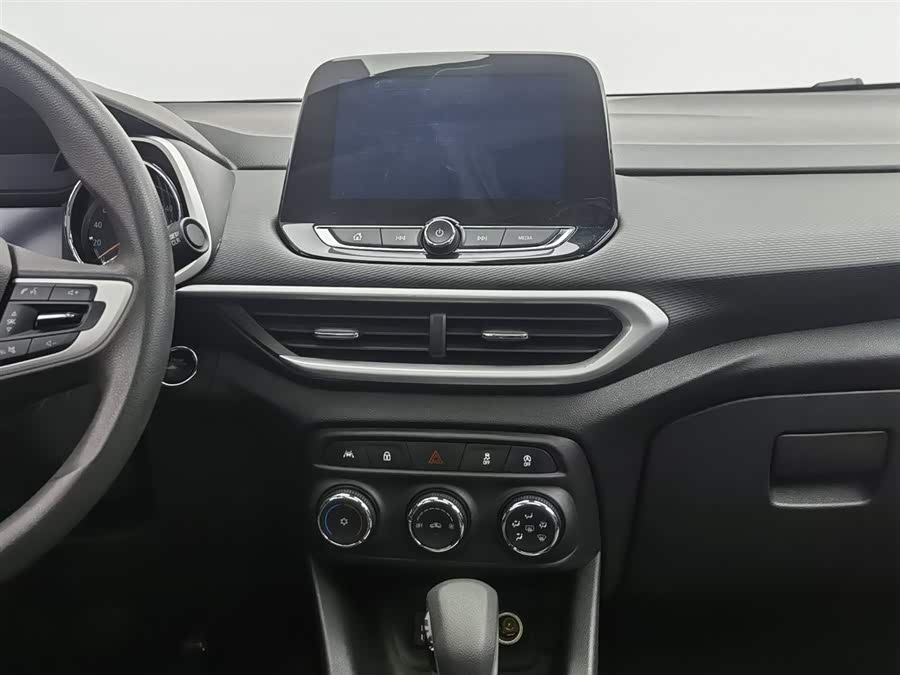 Chevrolet Tracker 2019 car image #13