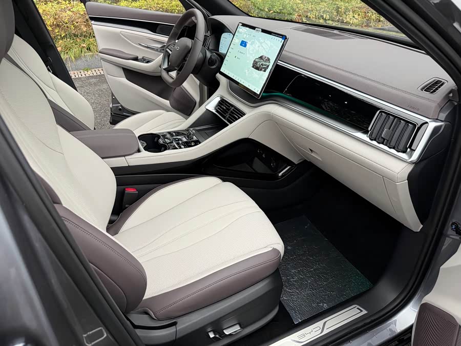 BYD Song Plus New Energy 2025 #13 BYD Song Plus New Energy 2025 car image #13
