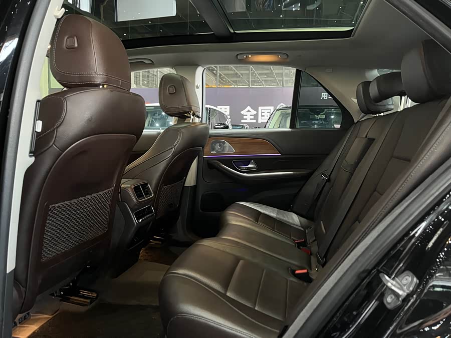 Mercedes-Benz GLE Class 2020 #13 Mercedes-Benz GLE Class 2020 car image #13