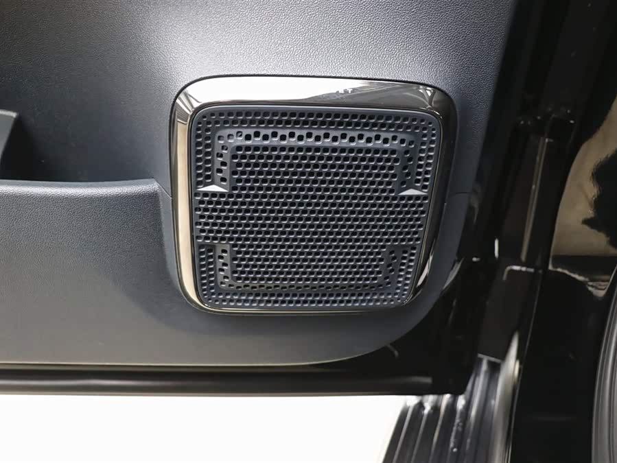 FangChengBao Leopard 5 2025 car image #13