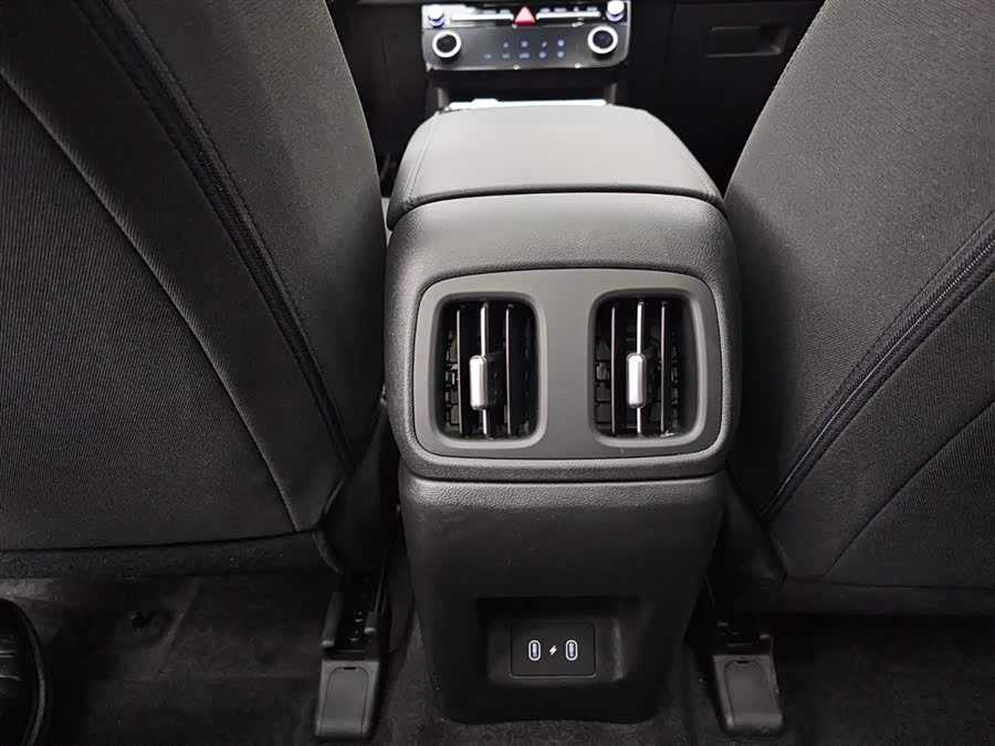 Hyundai Tucson 2025 immagine di auto #13