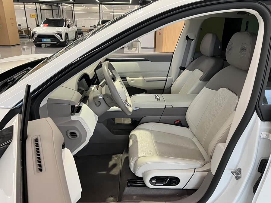 极氪 极氪7X 2024 汽车图片 #13