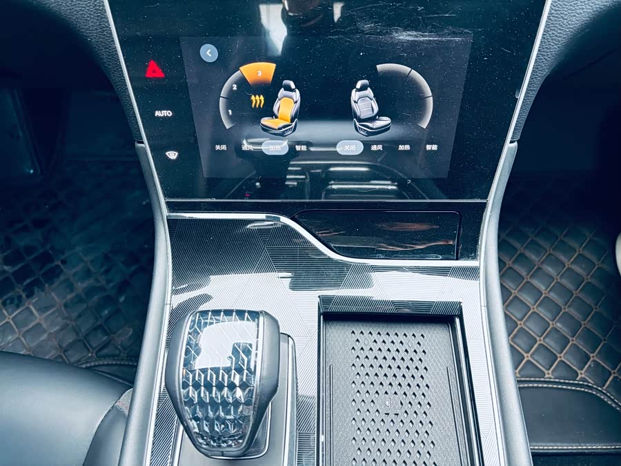 广汽传祺 传祺GS4 PLUS 2023 汽车图片 #13