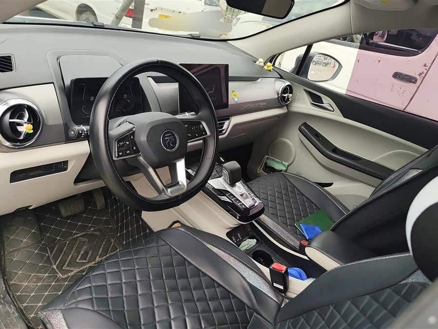 BYD Yuan Pro 2021 #13 BYD Yuan Pro 2021 car image #13