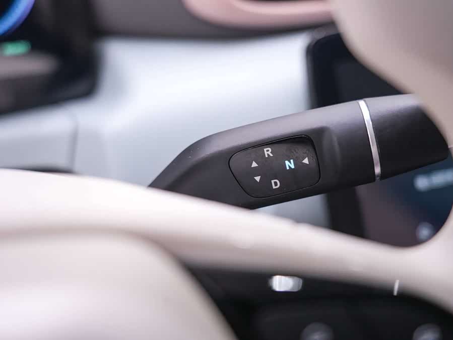 零跑汽车 零跑T03 2024 汽车图片 #13