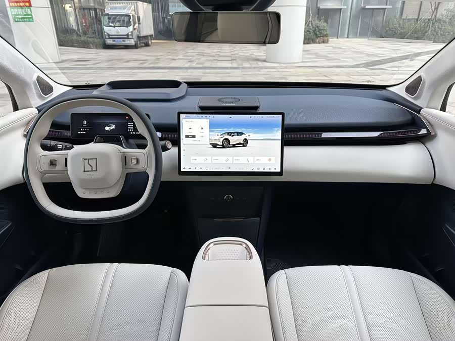 极氪 极氪X 2024 汽车图片 #13