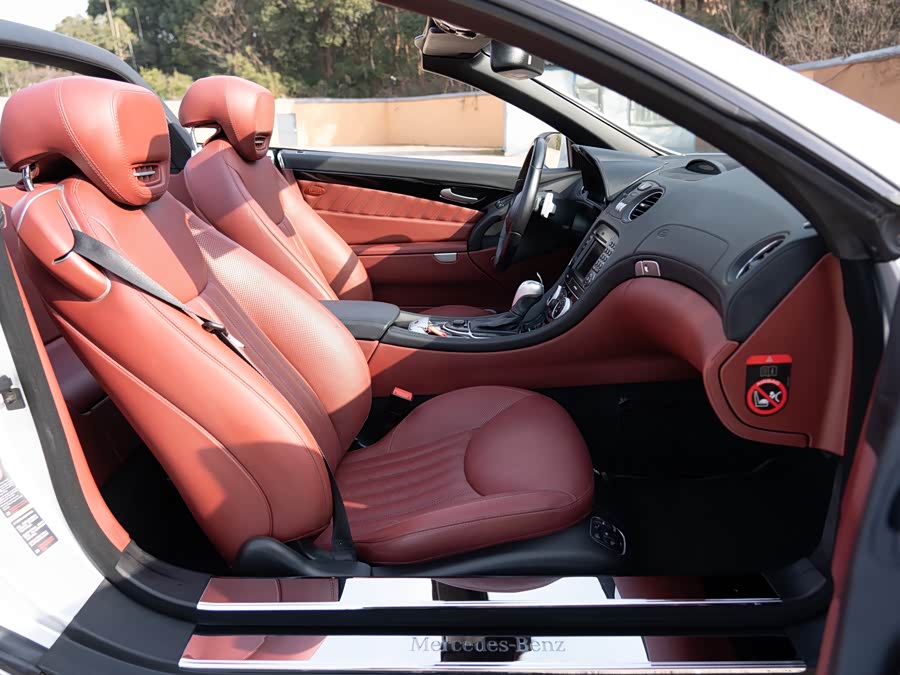 Mercedes-Benz SL Class 2012 car image #13