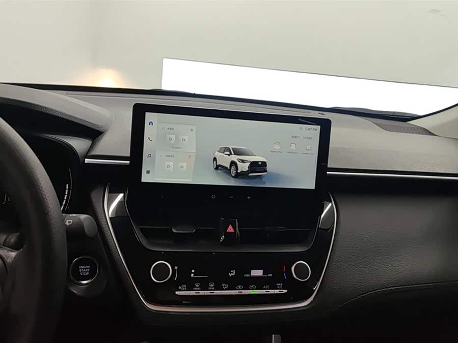 Toyota Corolla Cross 2024 car image #13