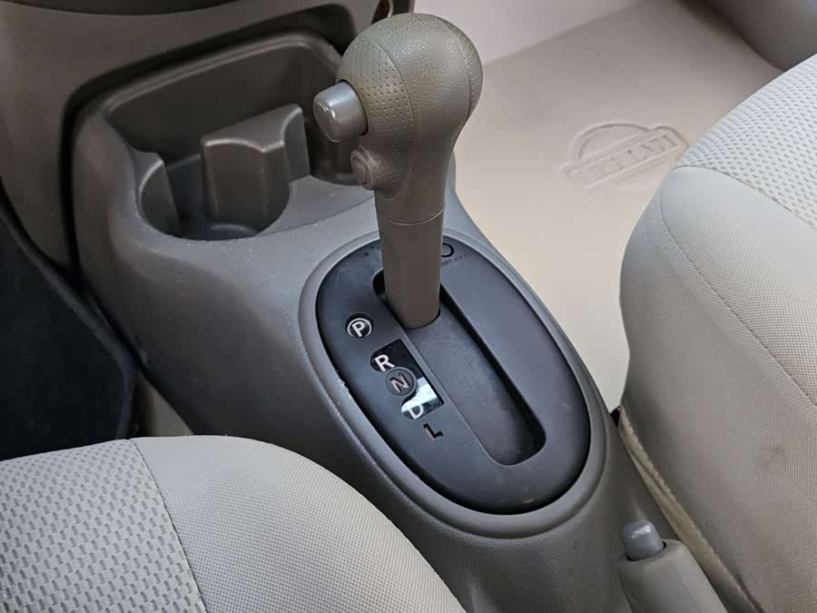 日产 阳光 2011 汽车图片 #13