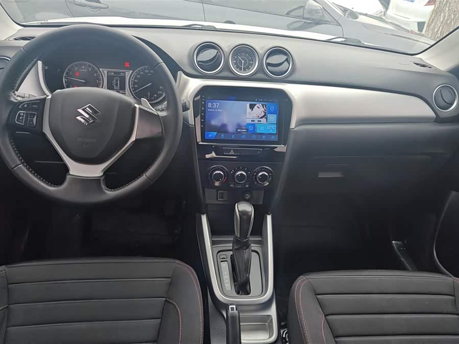 Suzuki Vitara 2017 image de voiture #13