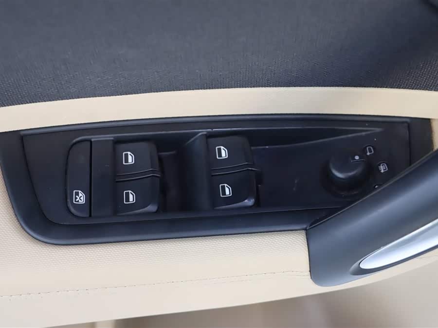 Audi A1 2012 #13 Audi A1 2012 car image #13