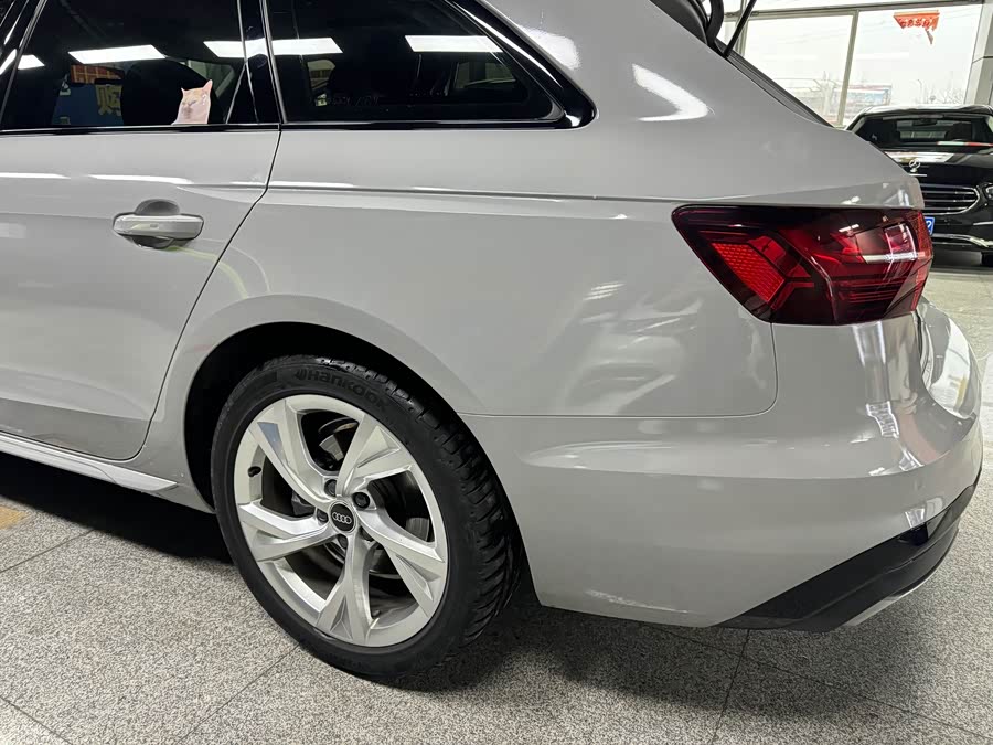 Audi A4 (Imported) 2023 #13 Audi A4 (Imported) 2023 صورة سيارة #13