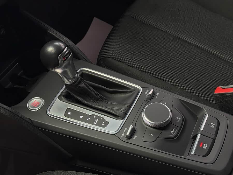 Q2L 2021 car image #13