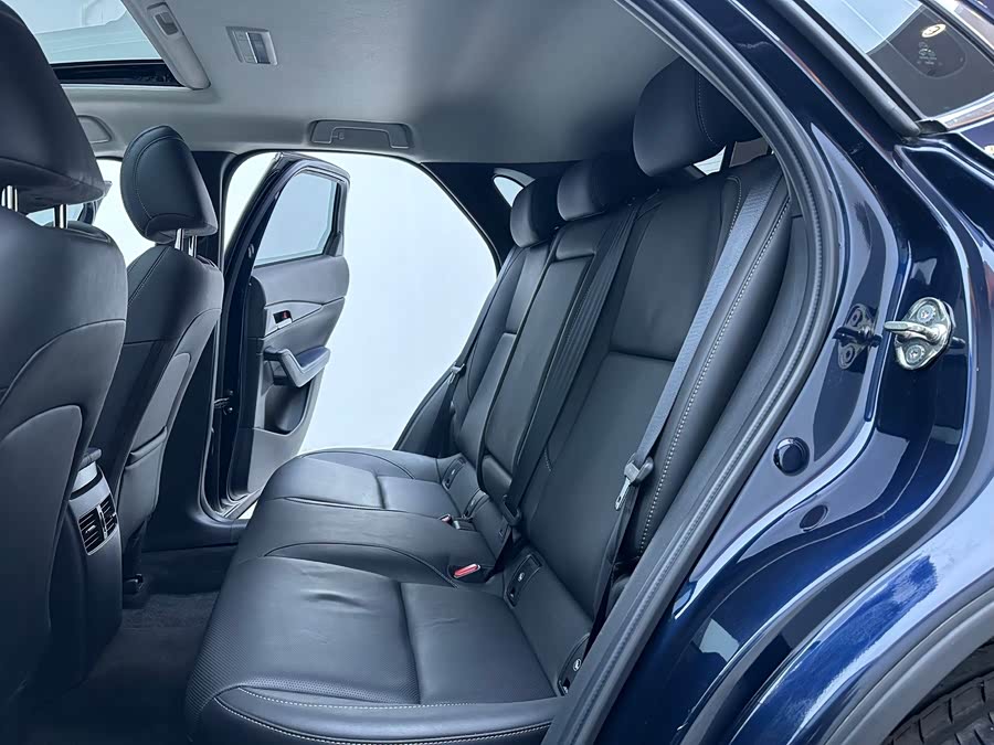 Mazda CX-30 2021 car image #13