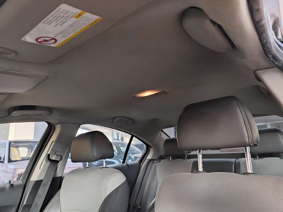 Chevrolet Cruze 2011 изображение автомобиля #13