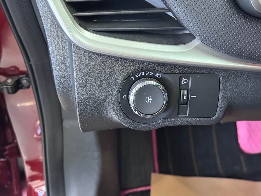 Chevrolet Monza 2022 #13 Chevrolet Monza 2022 car image #13