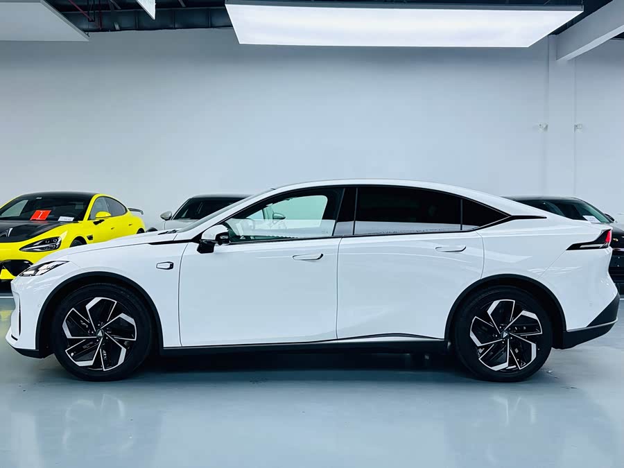 Deepal L07 2025 image de voiture #13