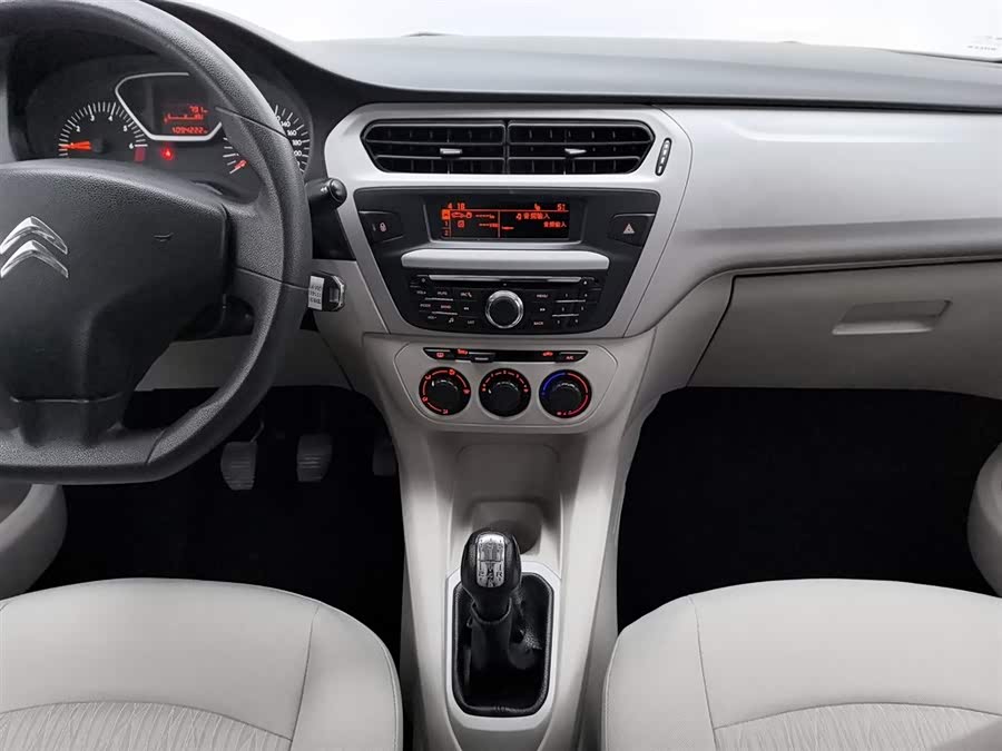 Citroen C-Elysée 2014 car image #13