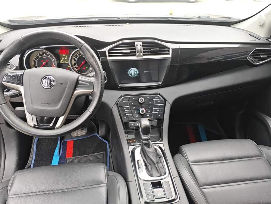MG GS 2016 car image #13