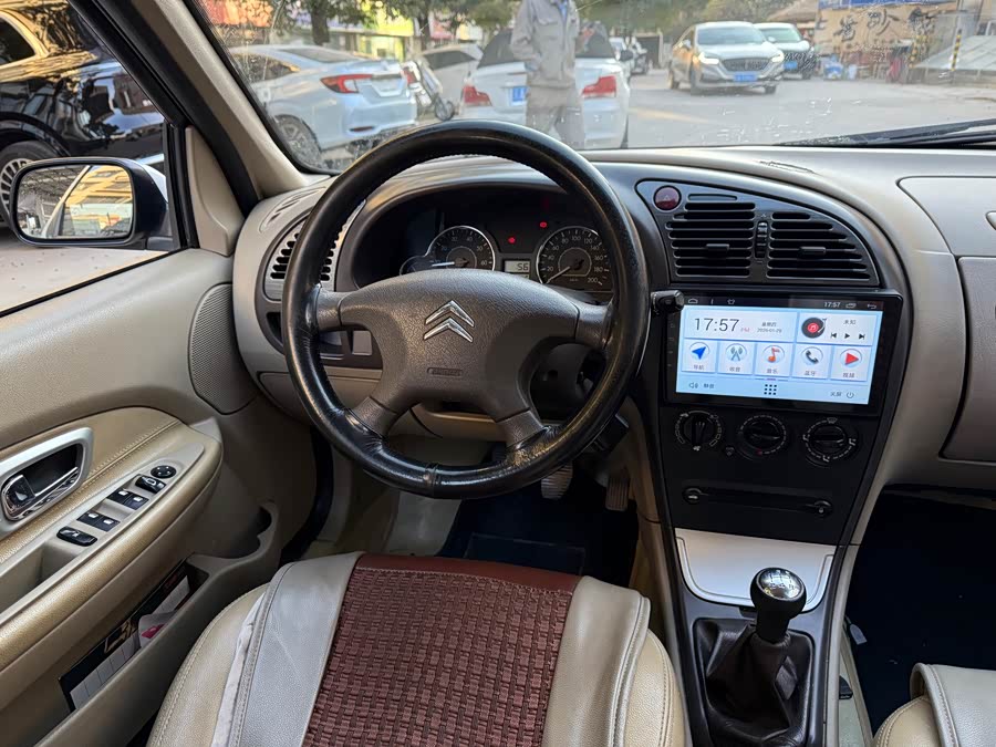 Citroen C-Elysée 2010 imagem de carro #13