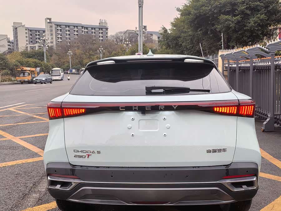 Chery Omoda 2022 car image #13