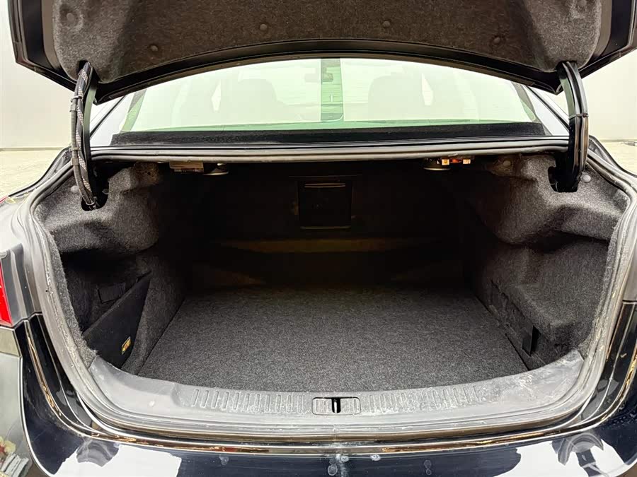 Chevrolet Malibu 2017 car image #13