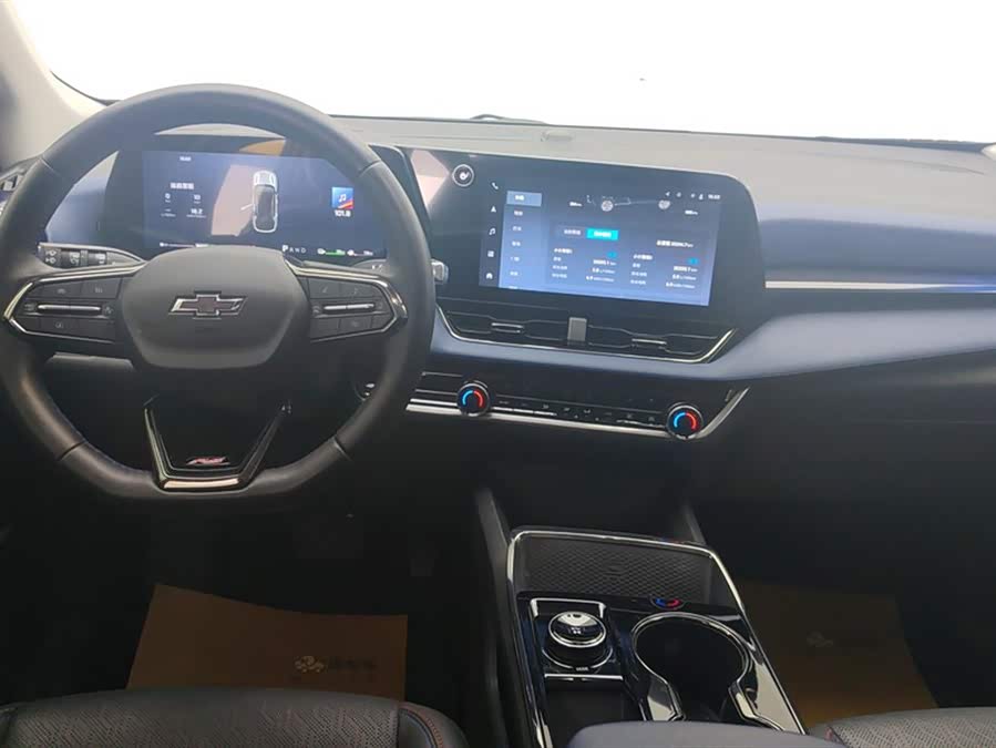 Chevrolet Equinox Plus 2024 #13 Chevrolet Equinox Plus 2024 car image #13